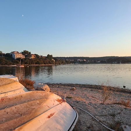 Apartmani Orhideja Gornji Karin Exterior foto