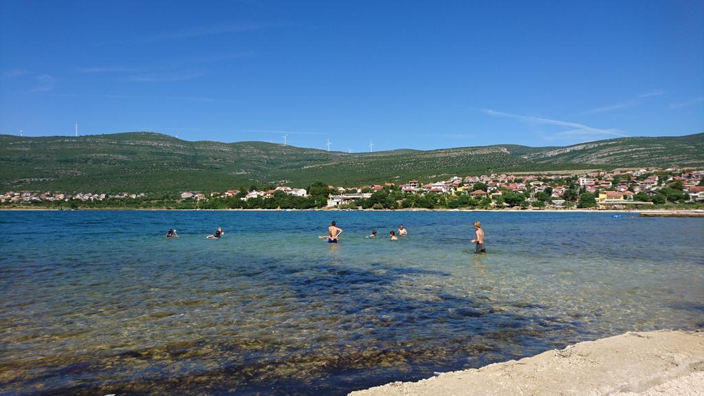 Apartmani Orhideja Gornji Karin Exterior foto